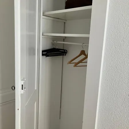 Laus-angeles Apartament